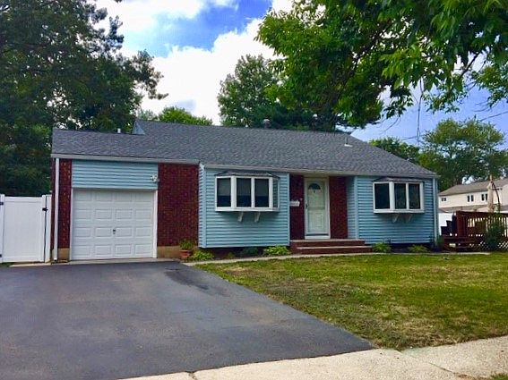 with storage garage & ...