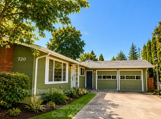 720 SW 53rd St, Corvallis, OR 97333