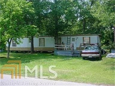 2nd image of 1005 Lanes Ln