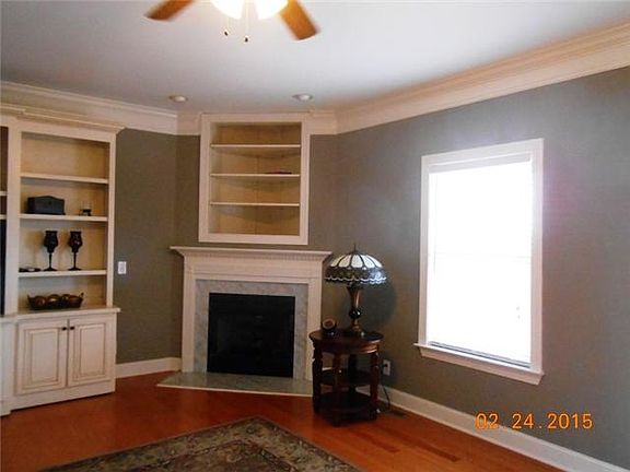 4th image of 121 Scenic View Ln