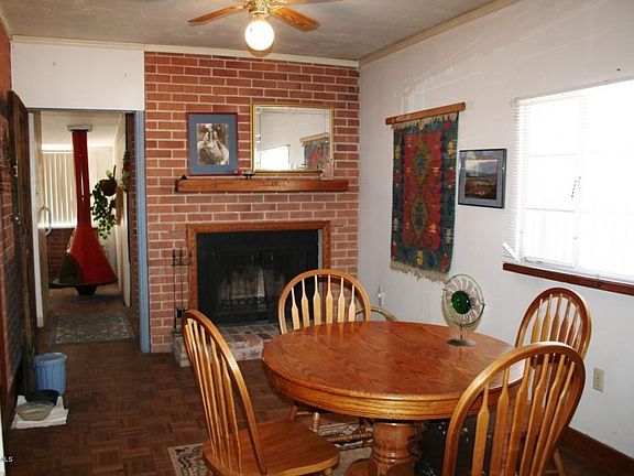 3rd image of 649 N Benton Ave