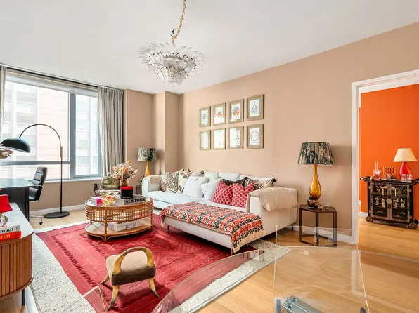 2 River Ter APT 9C, New York, NY 10282