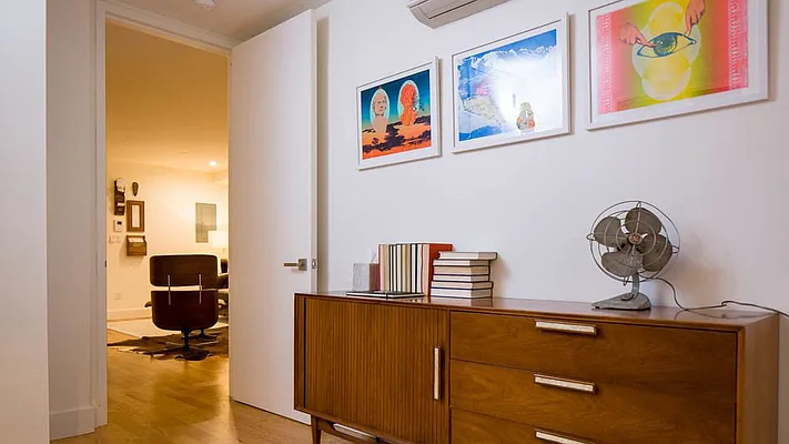 Rented by Nooklyn NYC LLC | media 25