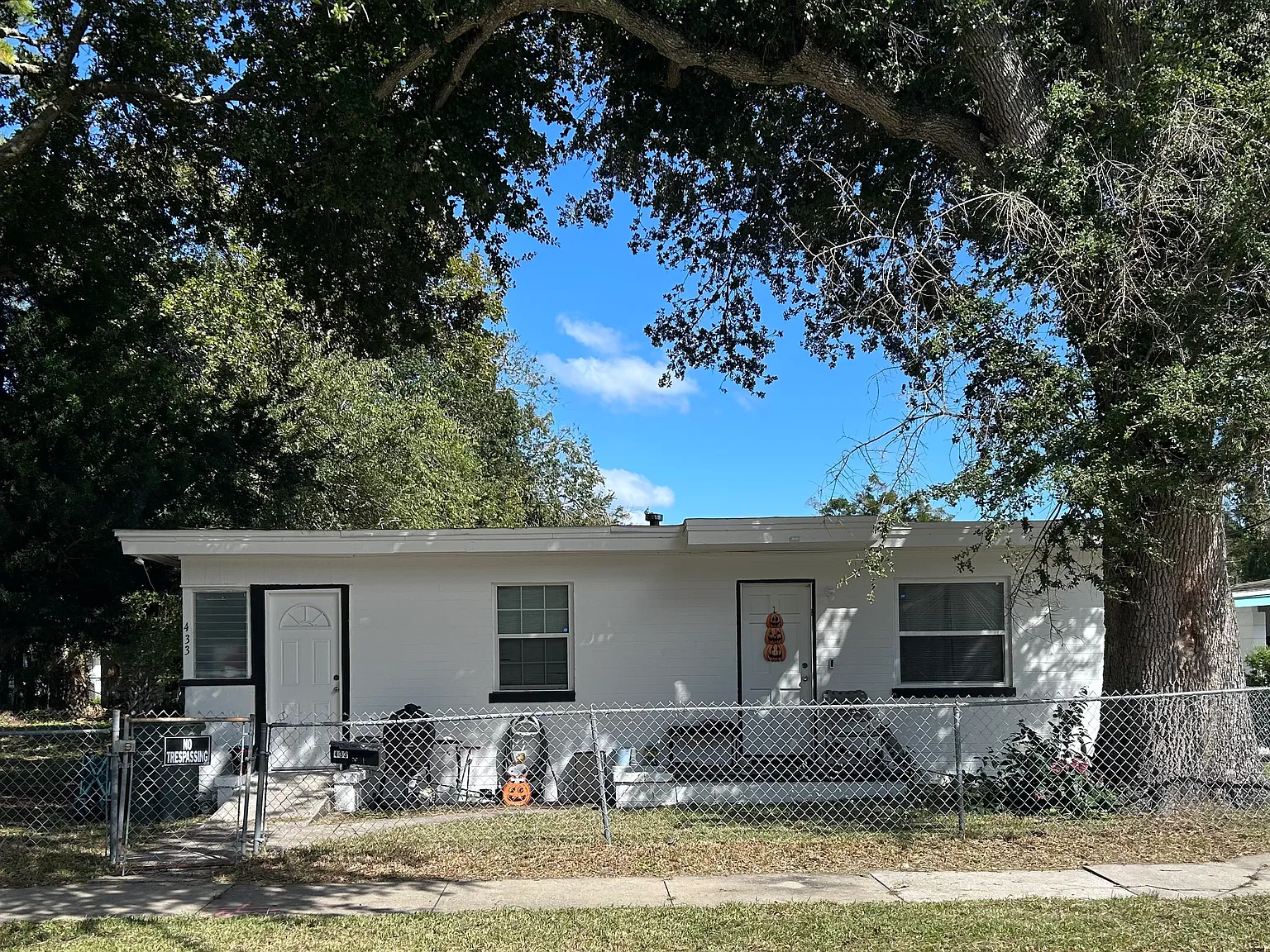 433 N Lincoln Street — Photo 1