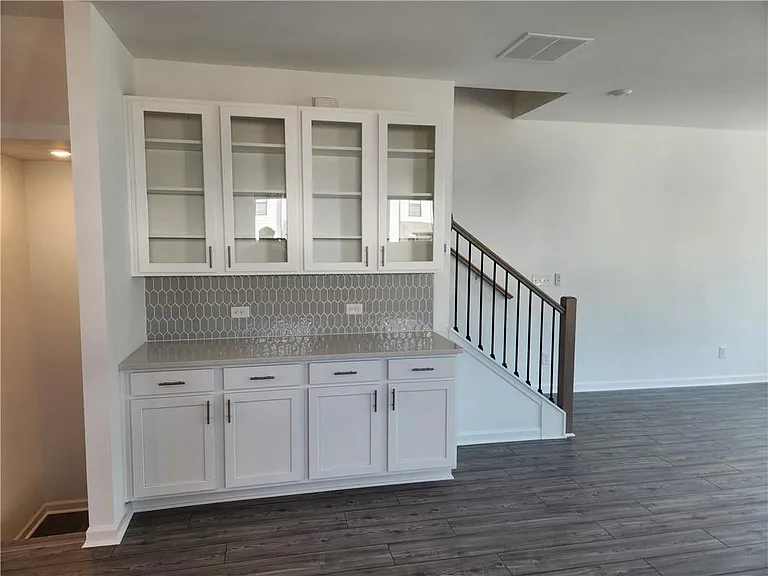 101 Holt Ln — Photo 13