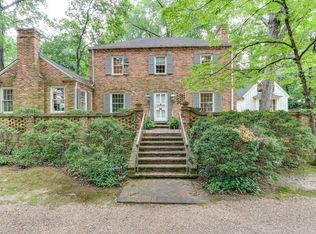 3231 Sussex Rd, Raleigh, NC 27607