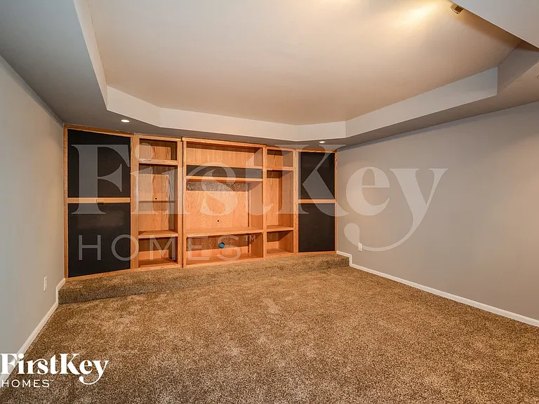 700 Fernwood Ter — Photo 7