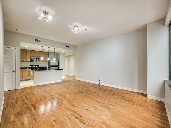 2nd image of 1200 Main St APT 408