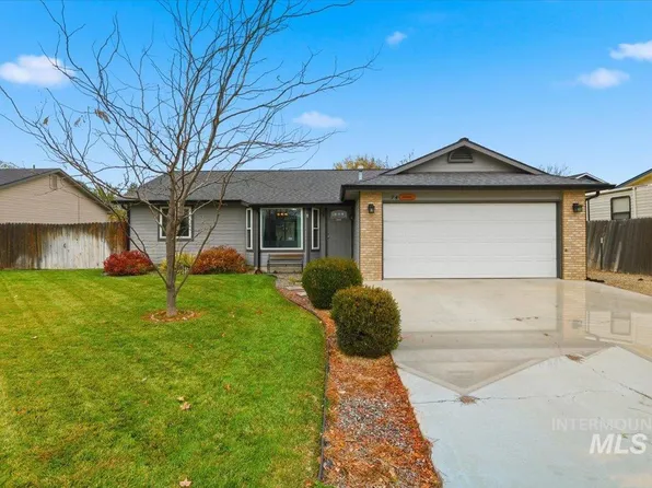 74 S Peppermint Dr, Nampa, ID 83687