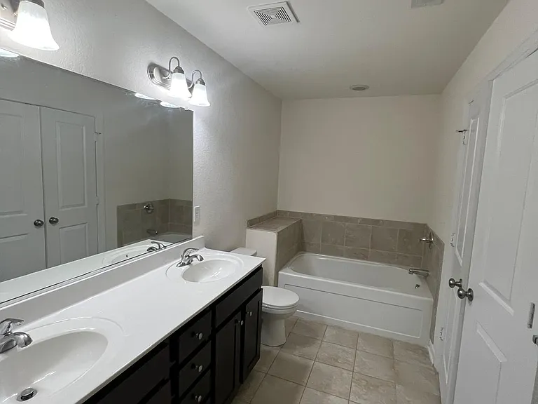 4353 Cattail Ln — Photo 12