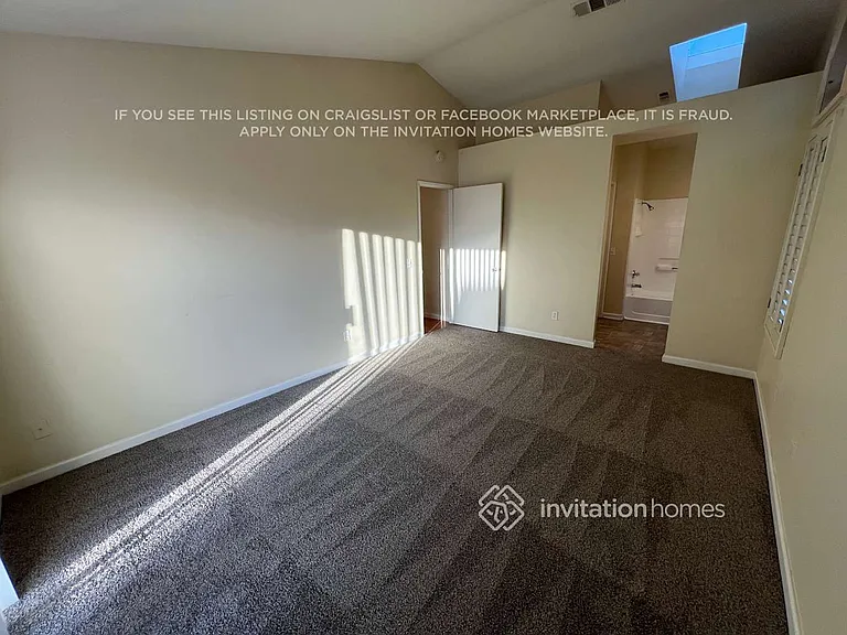 3019 Chablis Ave — Photo 6