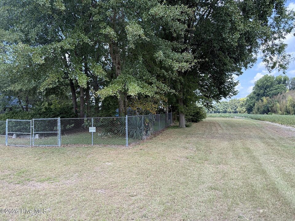 1st image of 685 Snake Road