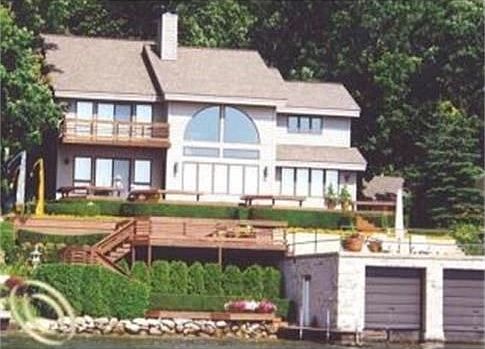1st image of 3685 Dorothy Ln