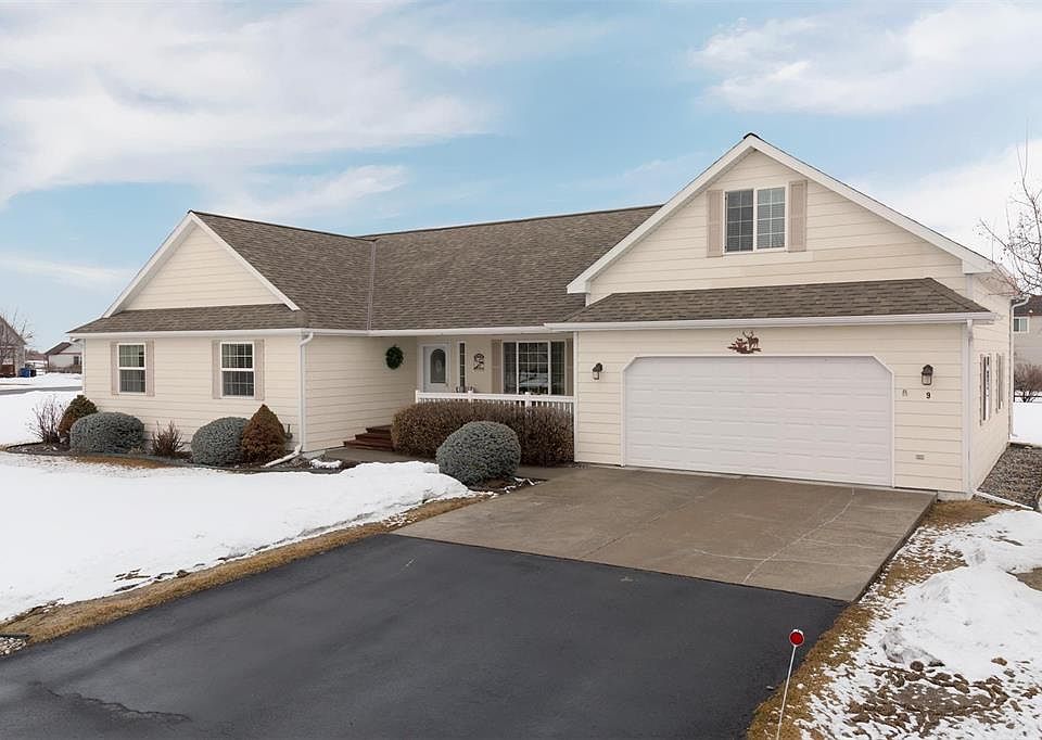 1st image of 9 American Eagle Dr