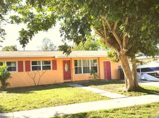 732 Evergreen Dr, Lake Park, FL 33403