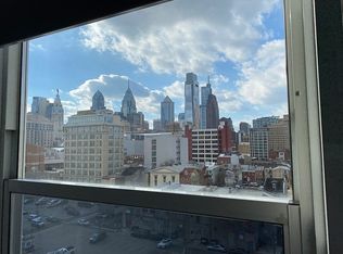 1100 Vine St APT 801, Philadelphia, PA 19107