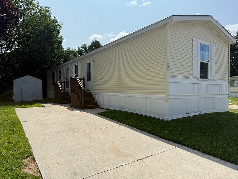 71400 Van Dyke Rd #114 — Photo 26