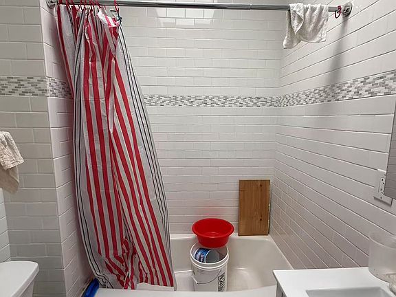 3rd image of 841 73rd St #1