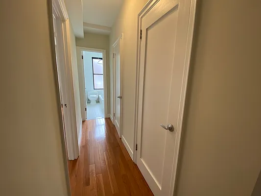 Rented by Stonehenge NYC LLC | media 71