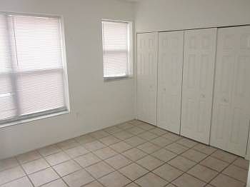 5th image of 1334 Washington Ave APT 206