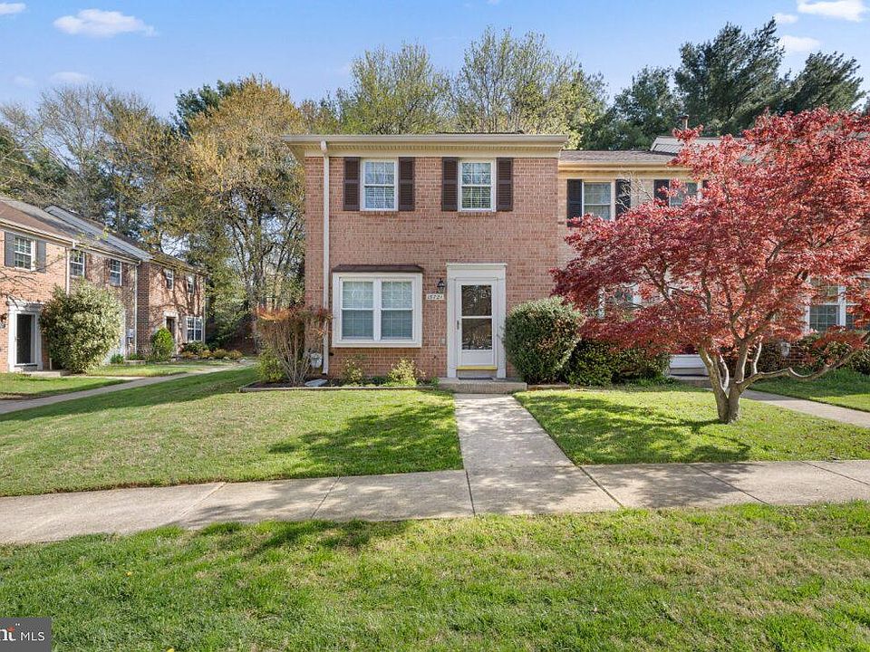 1st image of 15721 Ambiance Dr