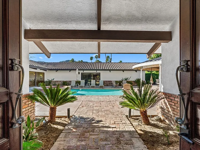 48731 San Vicente St — Photo 3