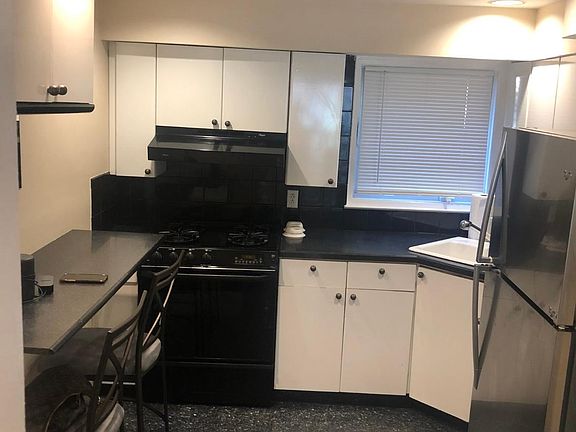 5th image of 2329 E 64th St