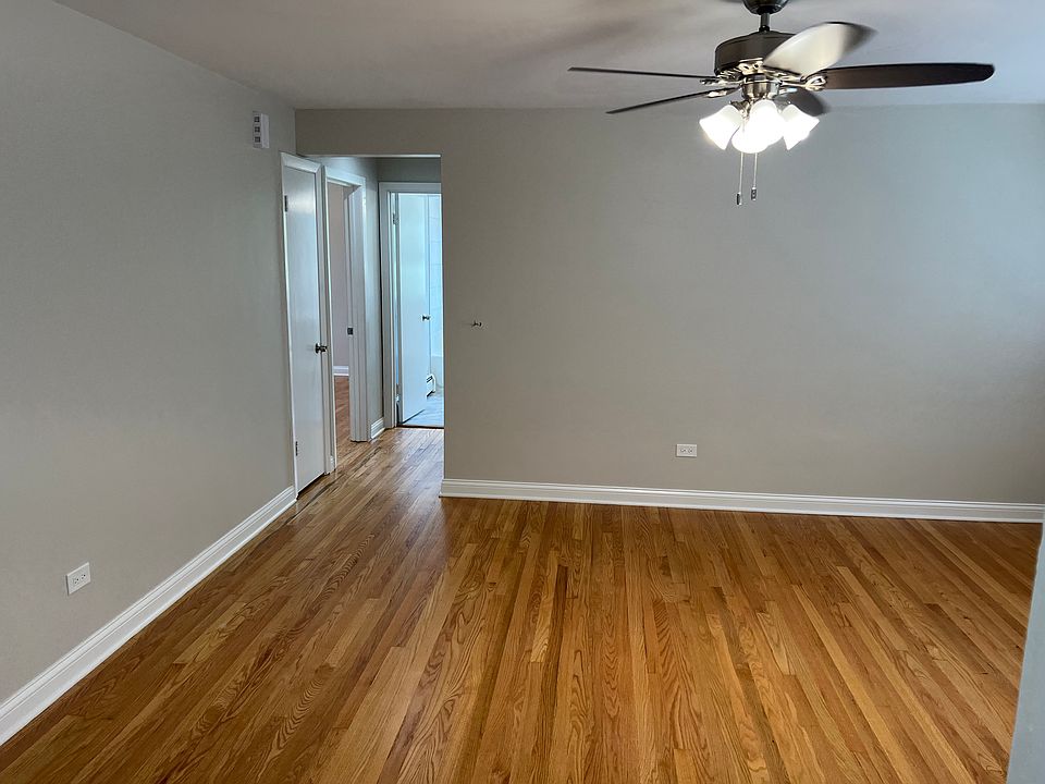1st image of 2300 N 74th Ct APT 2E