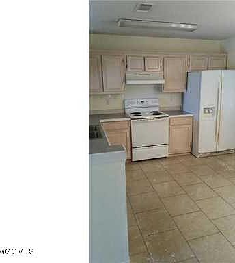5th image of 14180 Spruce Ct