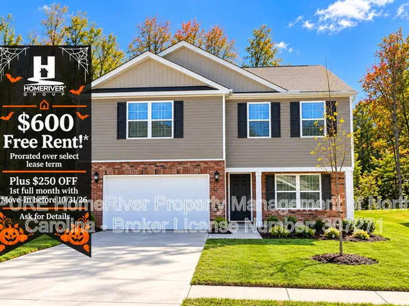 4727 Mount Hope Dr, Winston Salem, NC 27107