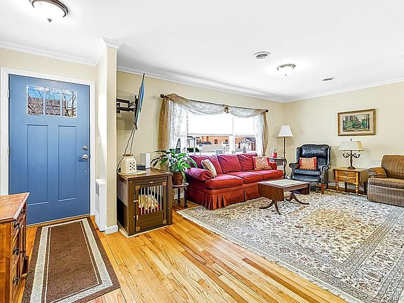 4th image of 2A Baylis Place