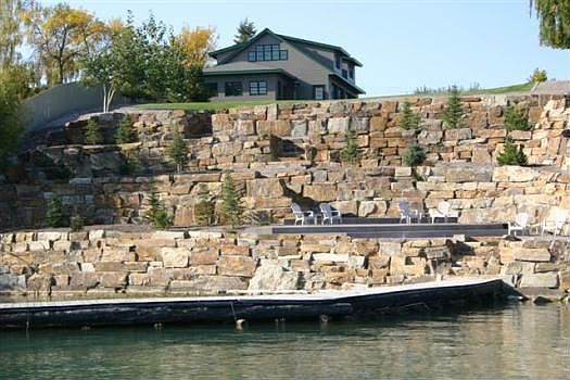 1st image of 286 Shoreline Dr