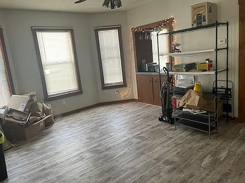 Moving boxes have been removed :)