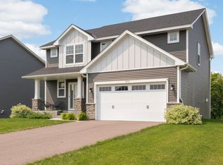 7253 Crane Dr, Lino Lakes, MN 55038