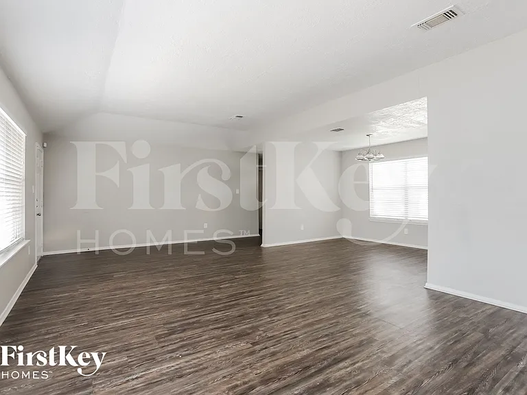 22403 Ivygate Dr — Photo 4