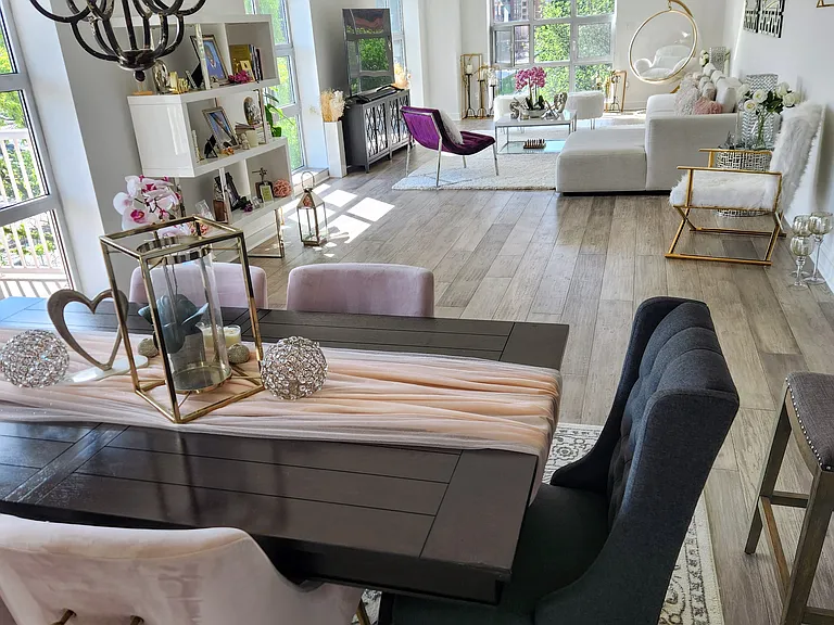 250 President St #211 — Photo 9