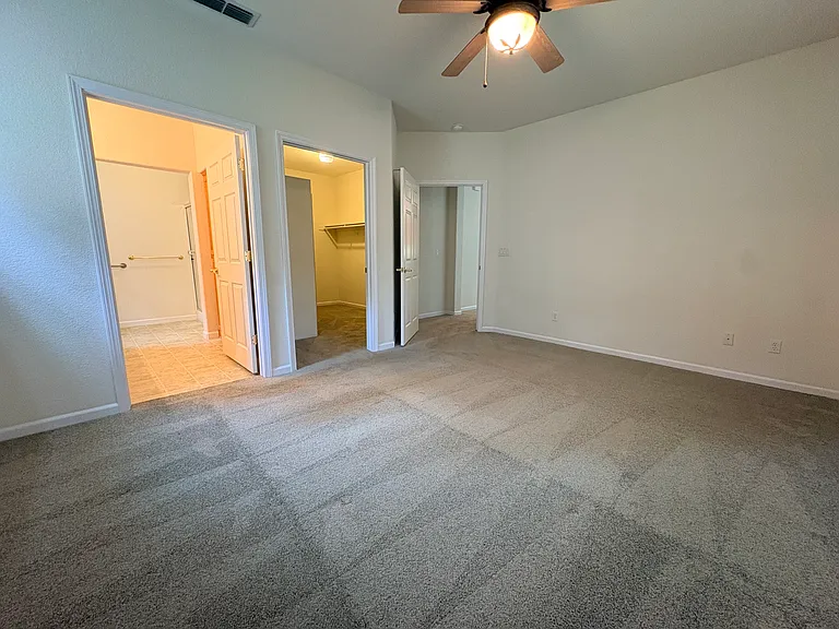 244 Mallard Dr — Photo 6