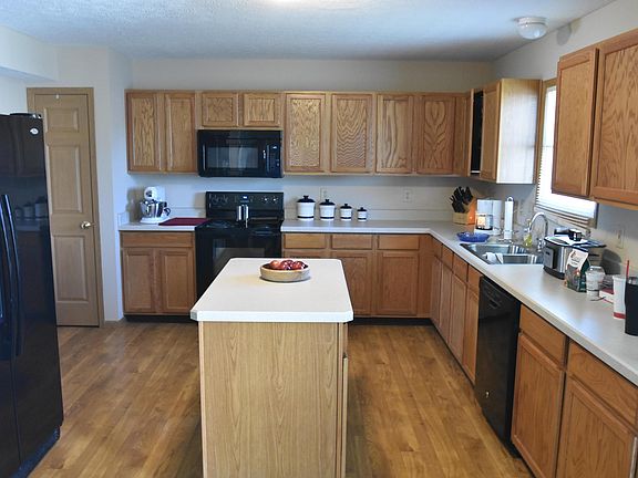 4th image of 52 Gala Ave SW