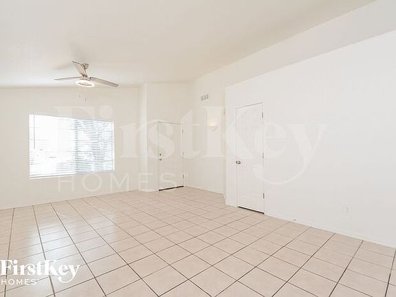2nd image of 8225 S Placita Del Plantio