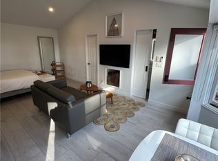 388 Hawthorne Rd #388A, Laguna Beach, CA 92651