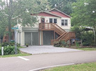 349 Reine St, Mandeville, LA 70448