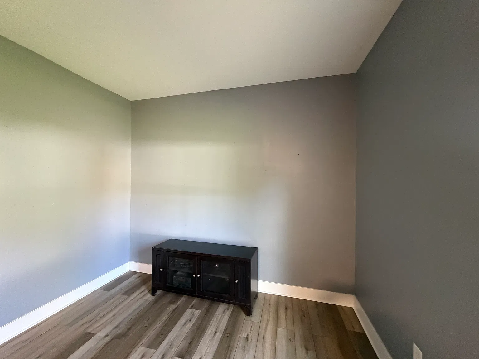 1 bed, 600 sqft, $1,100 — Photo 3