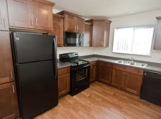 MadGrey Apartments, Lansing, MI 48912