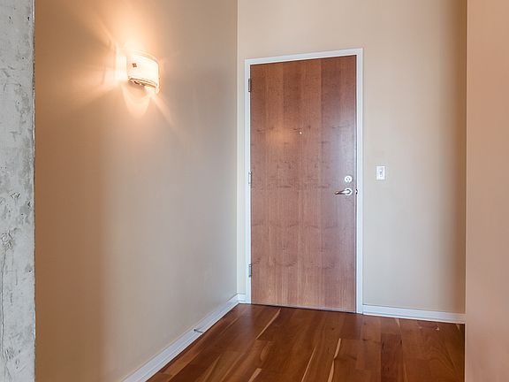 4th image of 1700 Bassett St Unit 2216
