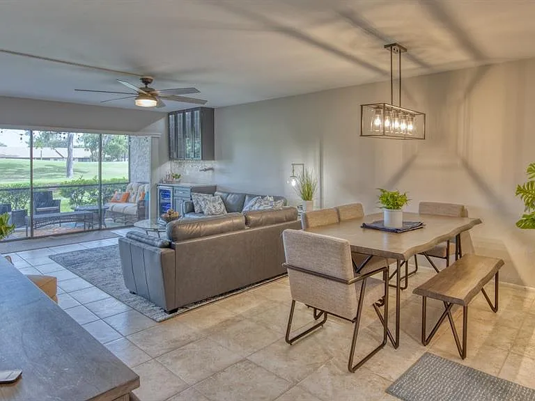 5640 Golf Pointe Dr #101 — Photo 12