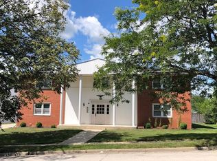 1922 Madera St, Waukesha, WI 53189