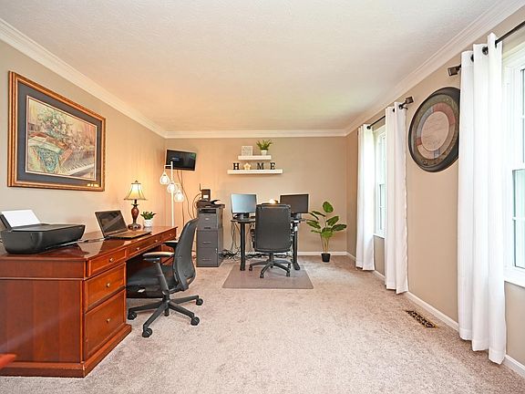 5th image of 6016 Blueberry Dr