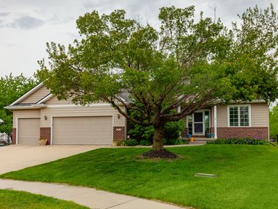 4209 127th Cir, Urbandale, IA, 50323