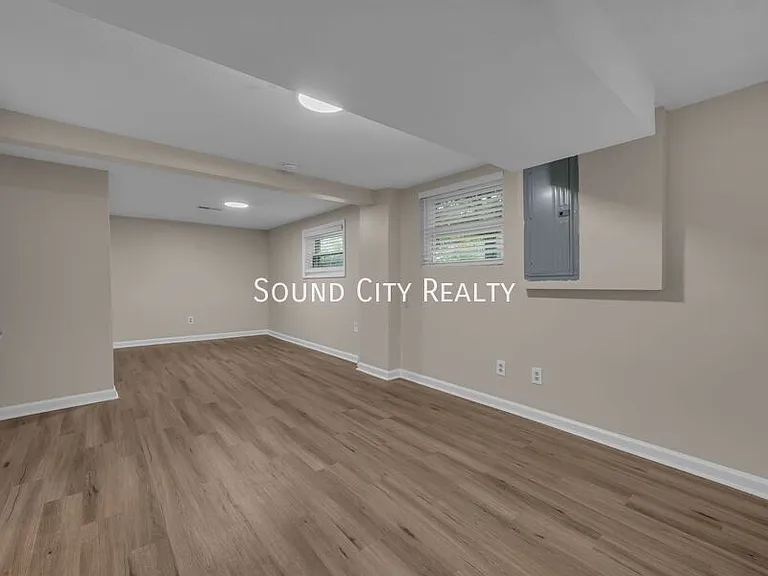 2820 Saint Edwards Dr — Photo 13