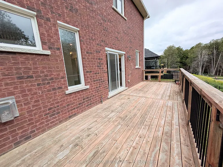 76 Alcorn Dr — Photo 22